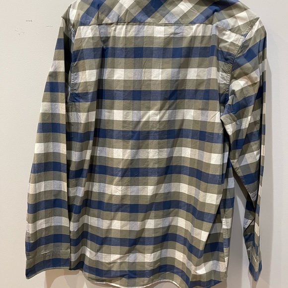 COPY - TWO (2) Quiksilver Check print shirts. NWT. Large. - Picture 4 of 6